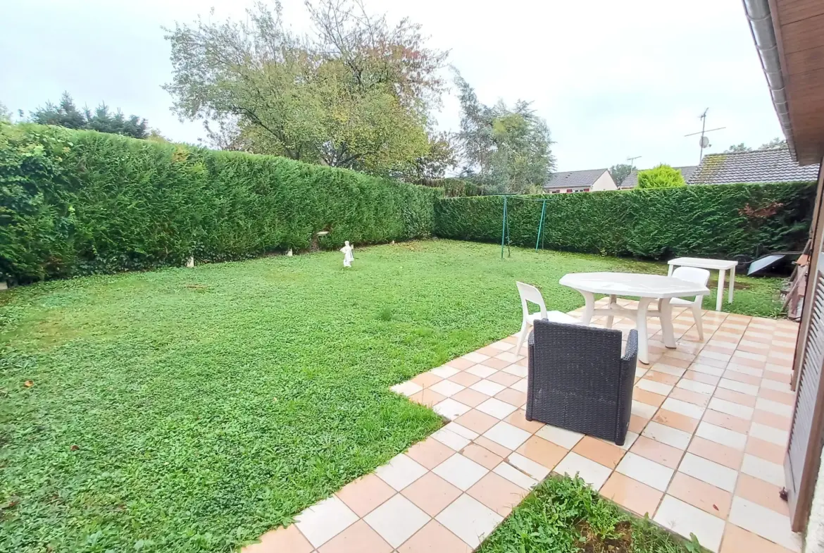Maison rénovée à vendre à Épernon - 69 m² avec 2 chambres 