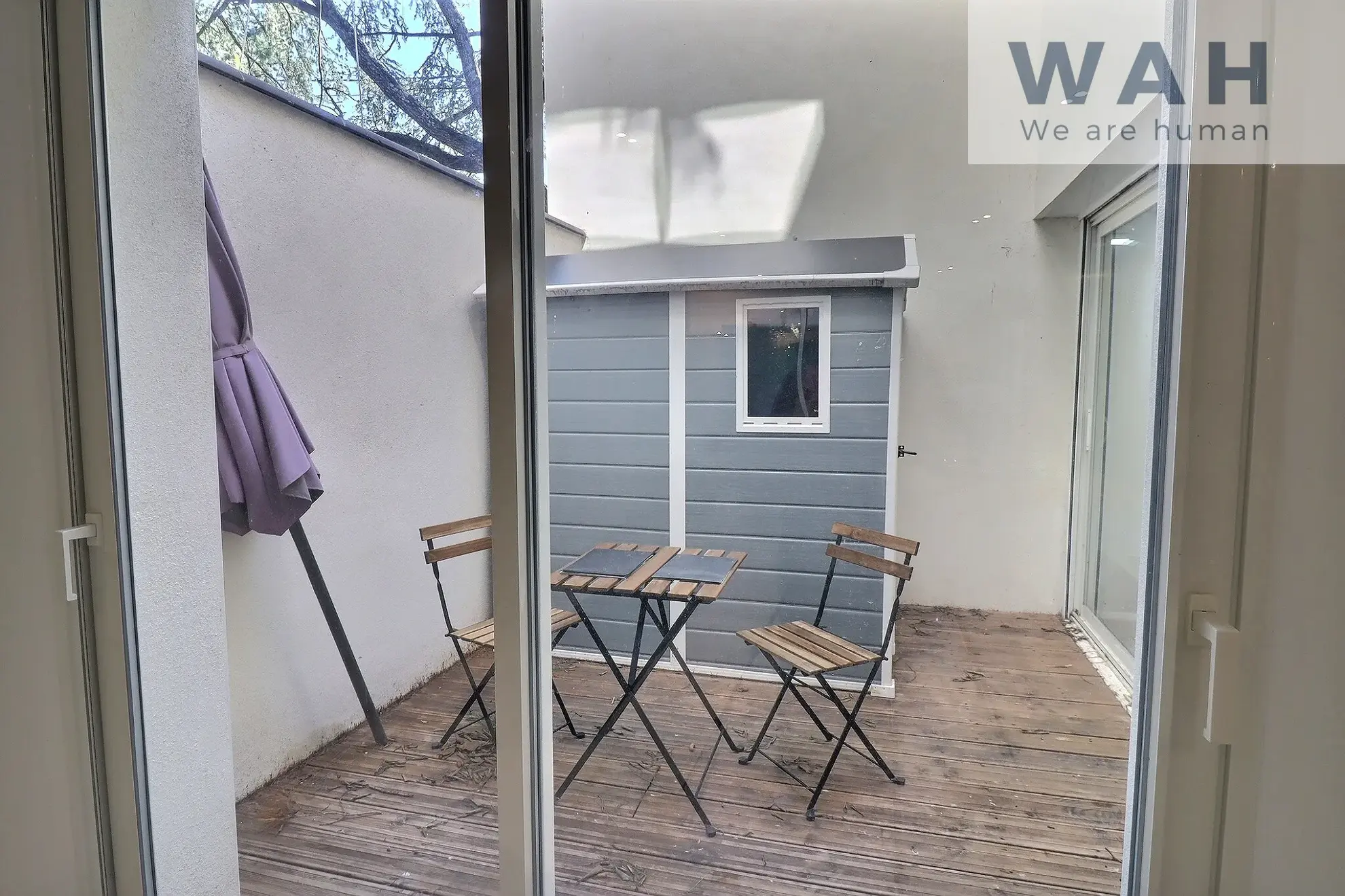 Maison moderne de 4 pièces avec extérieurs à vendre à Nîmes 