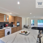 Maison moderne de 4 pièces avec extérieurs à vendre à Nîmes