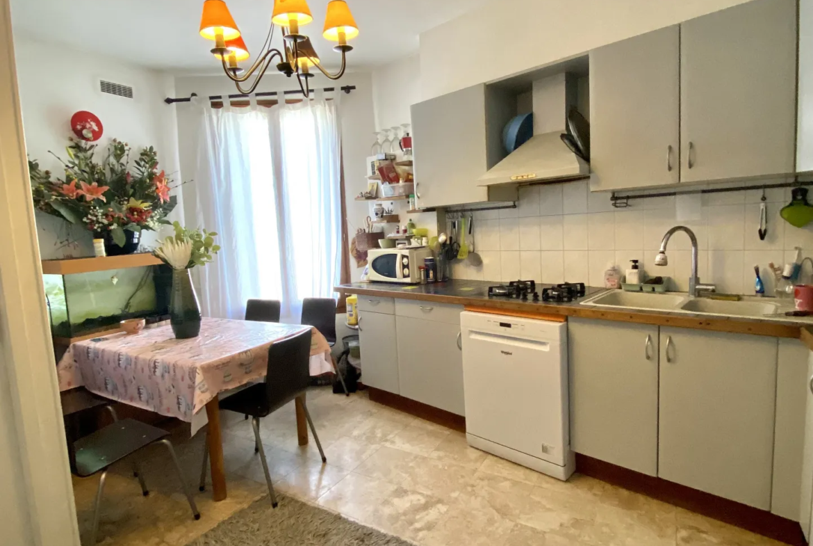Maison de ville à vendre à La Courneuve - 81 m² 