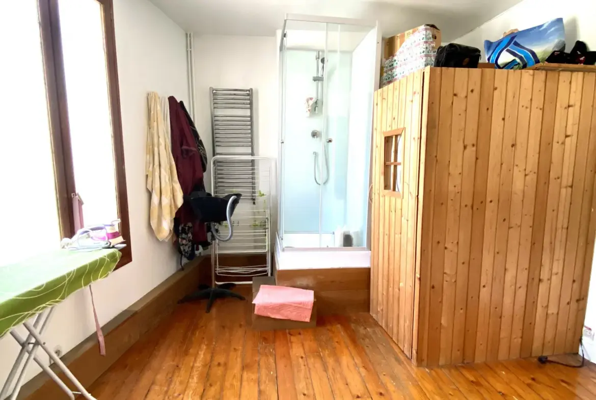 Maison de ville à vendre à La Courneuve - 81 m² 