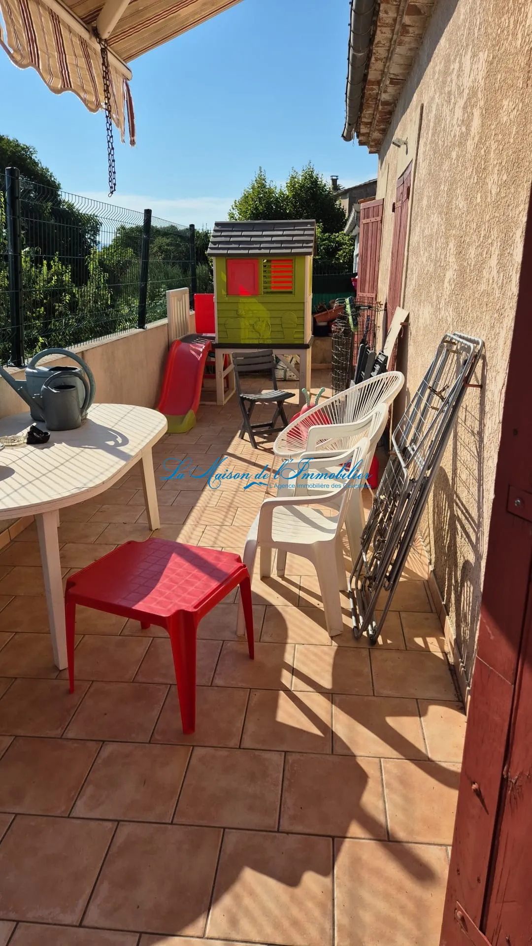 À vendre : Immeuble de rapport avec deux appartements à Lédignan 