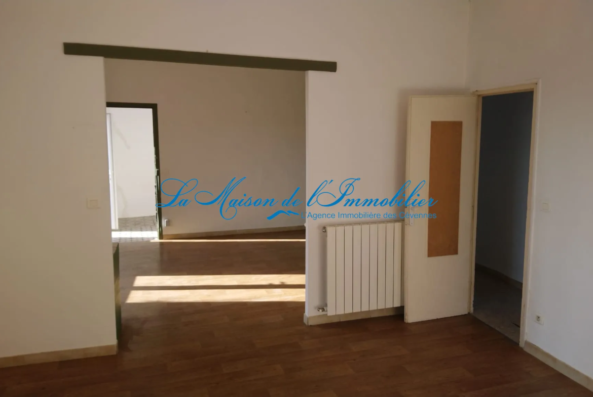 À vendre : Immeuble de rapport avec deux appartements à Lédignan 