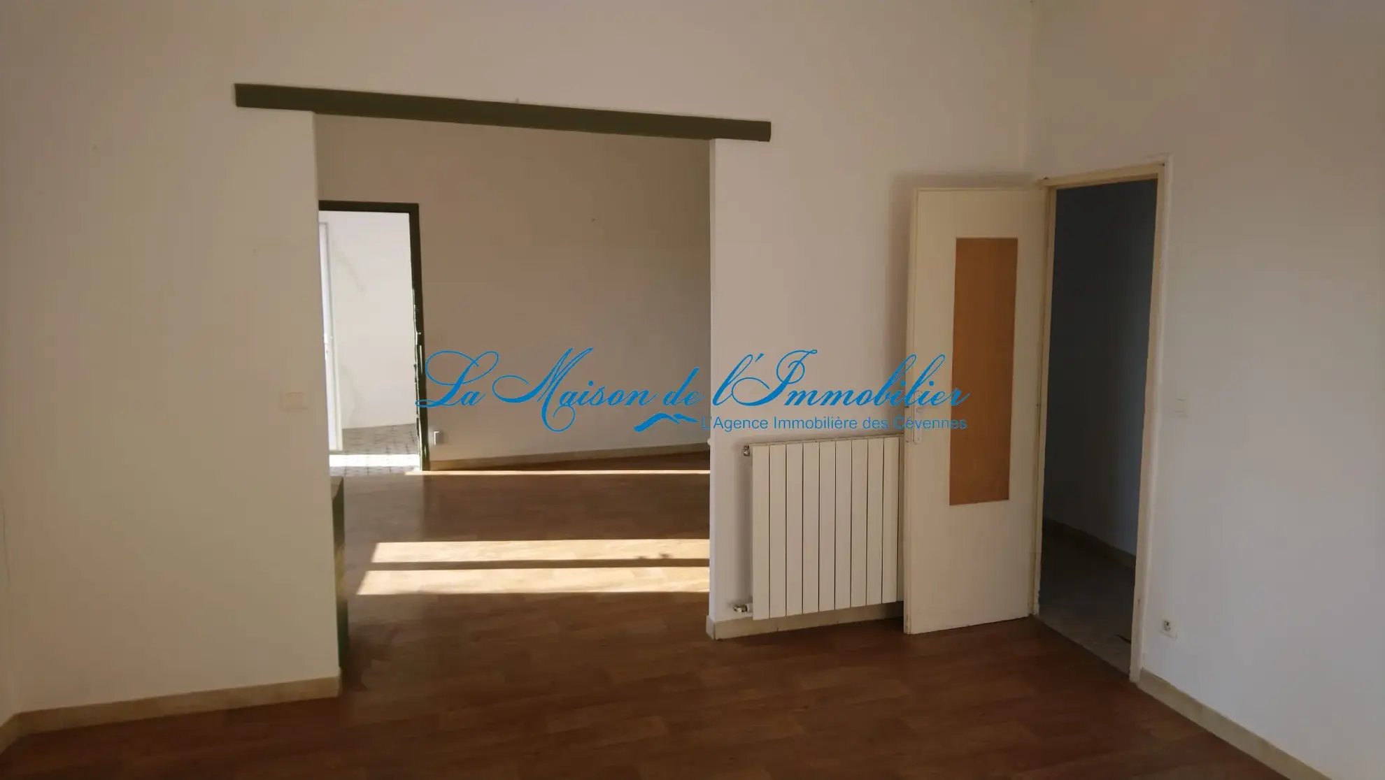 À vendre : Immeuble de rapport avec deux appartements à Lédignan 