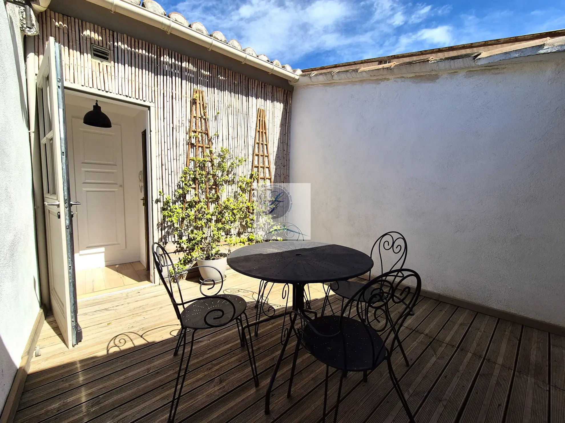 Appartement T3 avec terrasse et cave à Bédoin, Mont Ventoux 