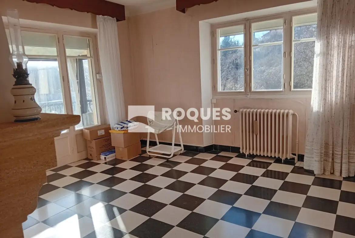 Maison T4 à vendre à Millau avec vue dégagée 