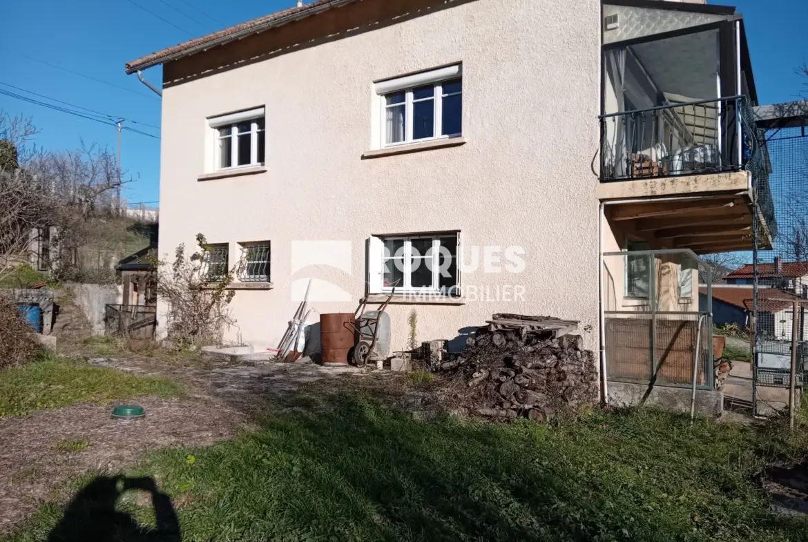 Maison T4 à vendre à Millau avec vue dégagée 
