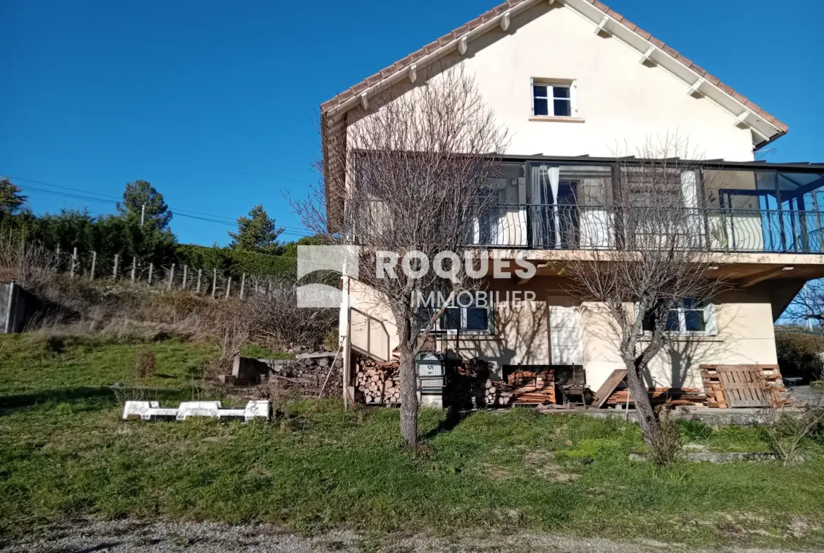 Maison T4 à vendre à Millau avec vue dégagée 