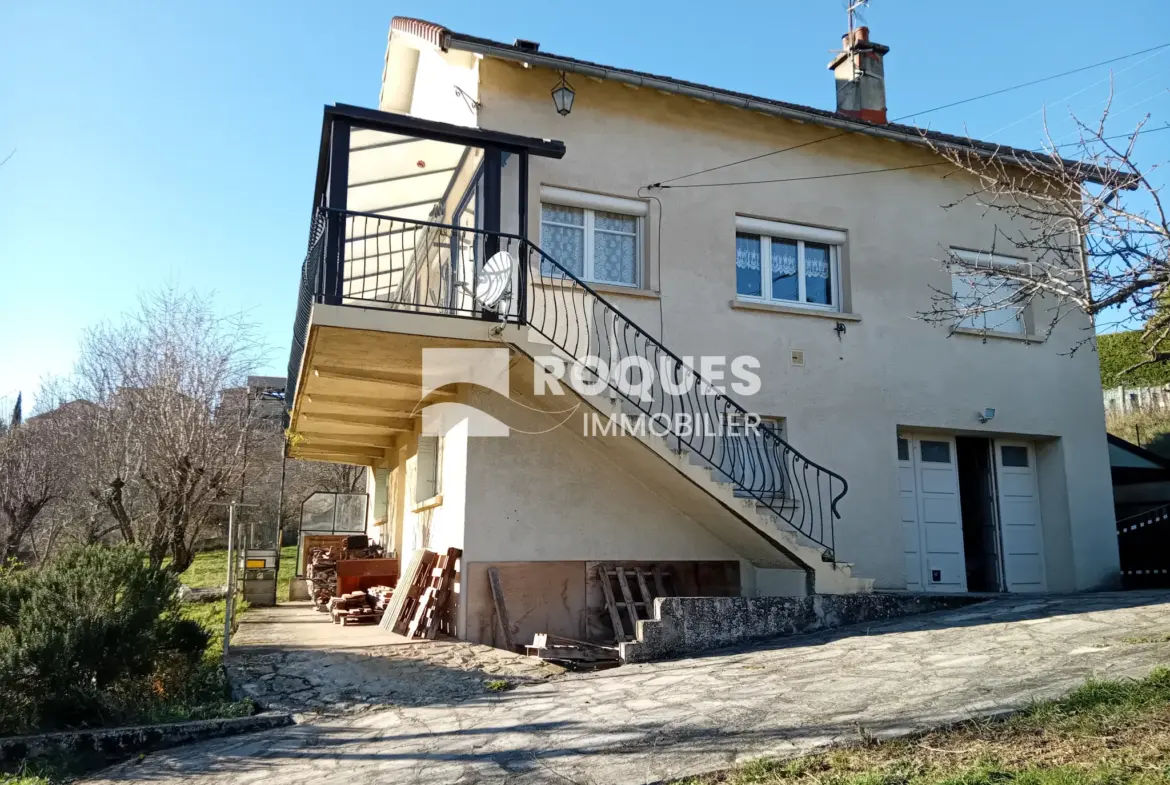 Maison T4 à vendre à Millau avec vue dégagée 