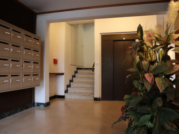Appartement sécurisé à vendre à Autun - 65 000 EUR 