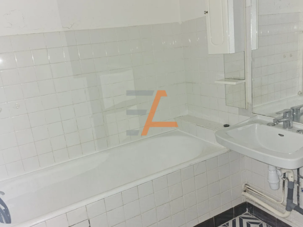 Appartement F3 lumineux de 59 m² à vendre près de Fauriel à Saint-Étienne 