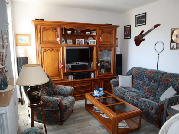 Appartement rénové proche du lac à Autun 