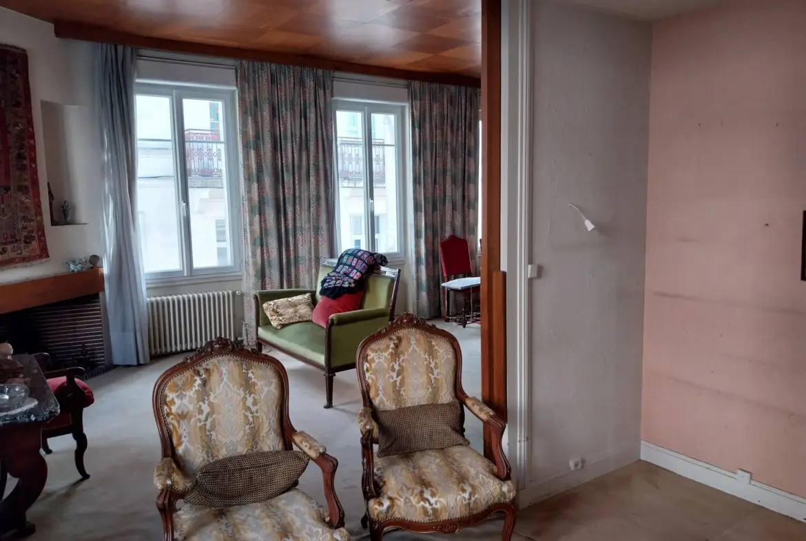Maison de ville à vendre à Cognac, 288700 € 