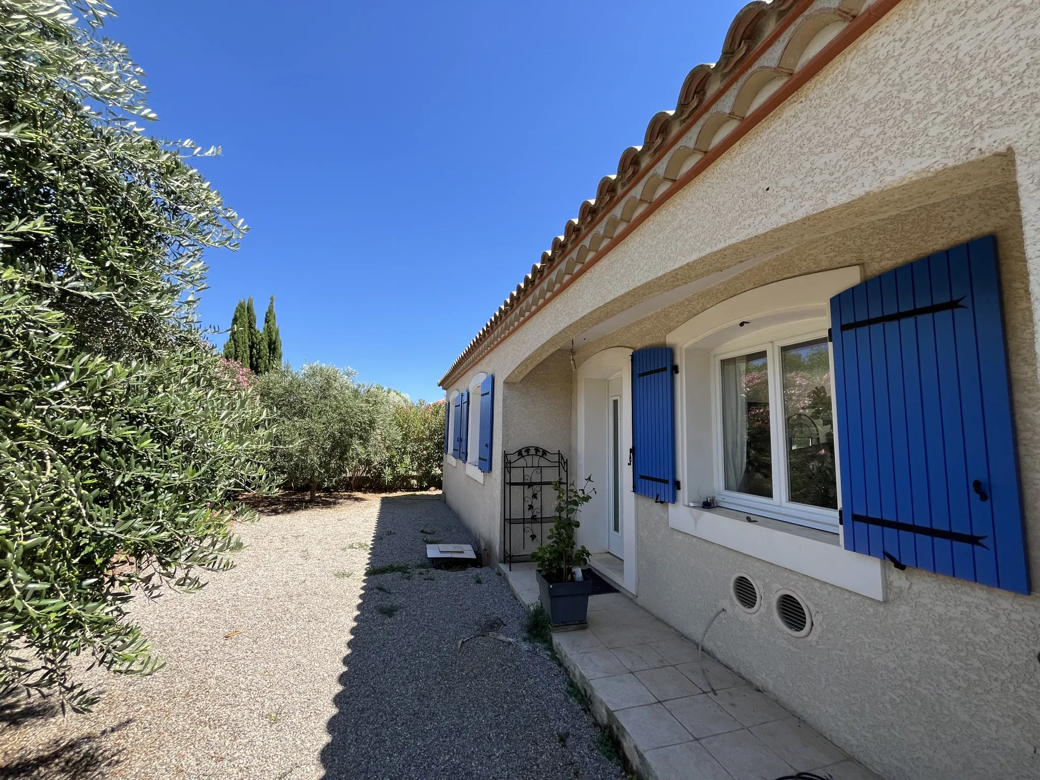 Charmante villa de plain-pied avec jardin à Cruscades 