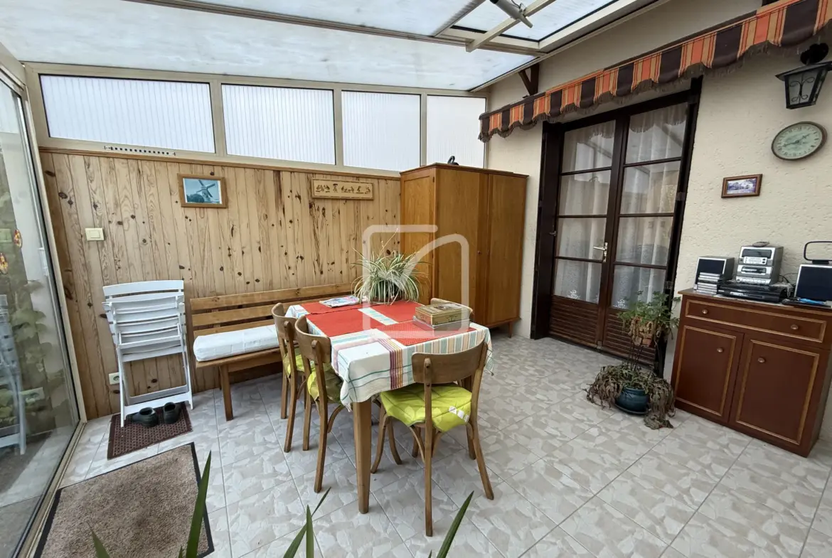 Maison à vendre à Poitiers - 2 chambres avec jardin clos 