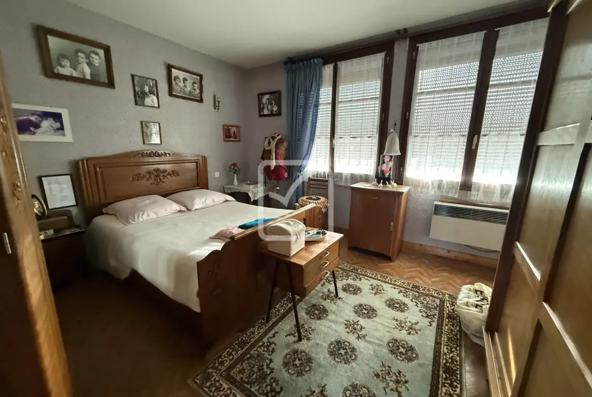 Maison à vendre à Poitiers - 2 chambres avec jardin clos 