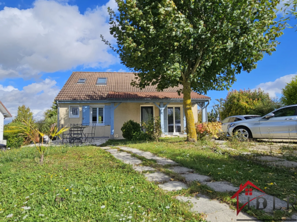 Maison à vendre à Couvrot - 4 chambres, sous-sol complet
