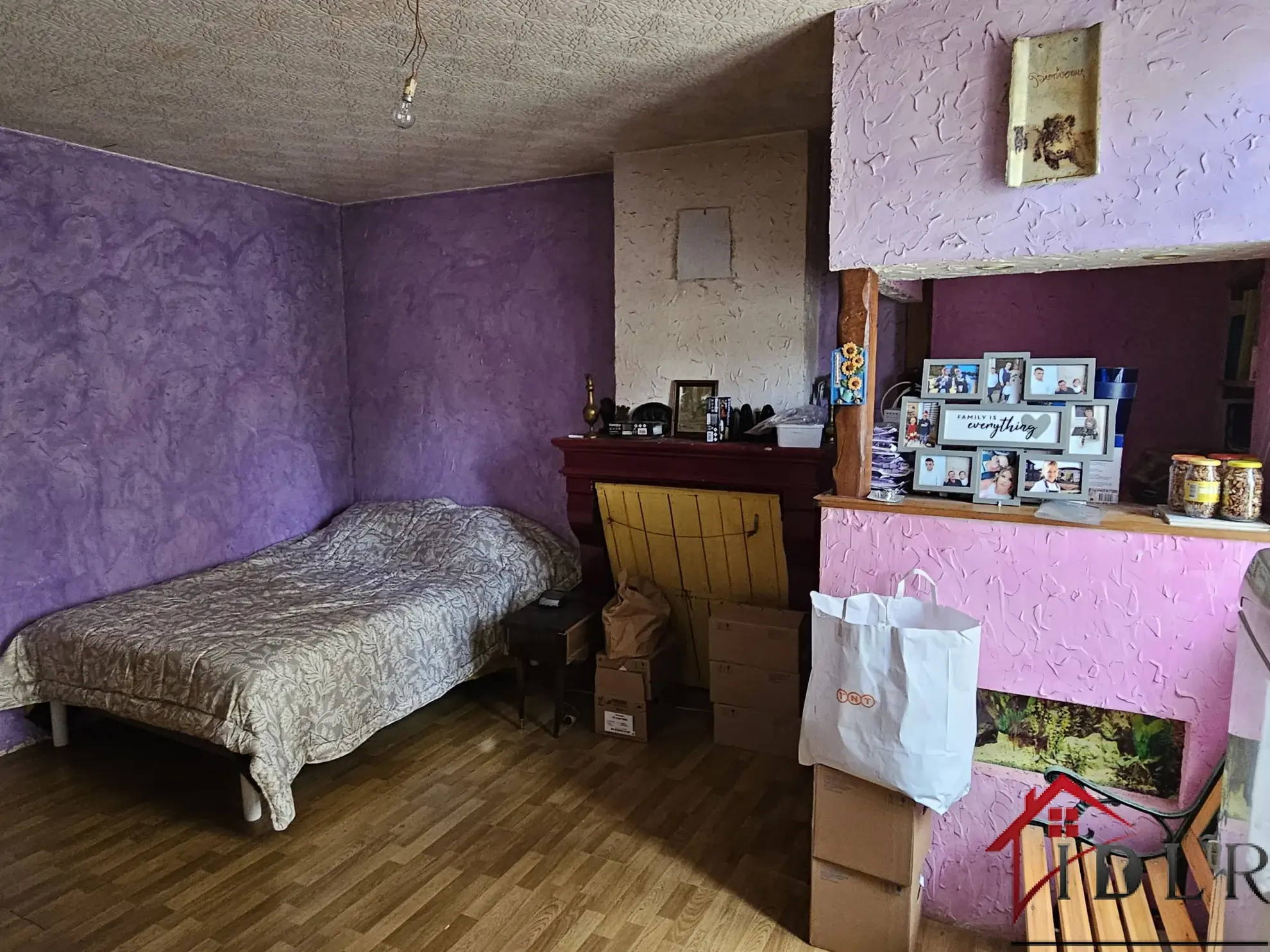 Vente maison à Montreuil-sur-Blaise comprenant deux logements et une remise 