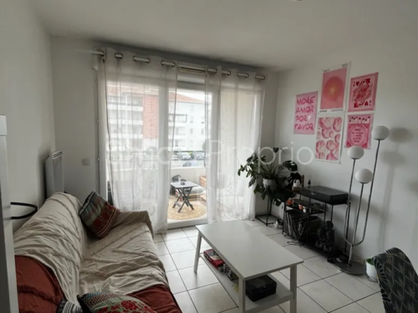 Appartement T2 à vendre avec terrasse à Tarnos 
