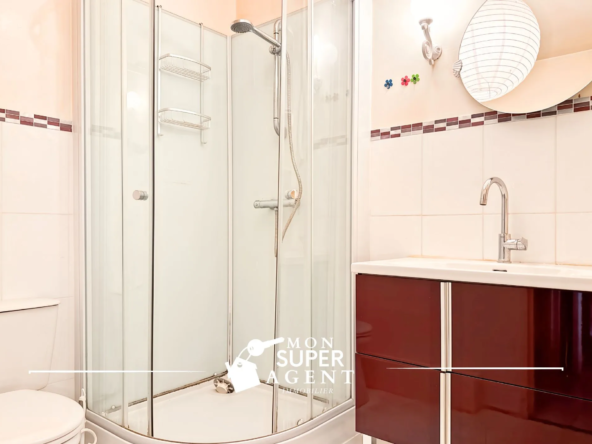 Super T2 de 46 m² à Melun, dernier étage avec loggia et cave 