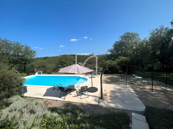 Maison d'exception à Saint-Projet avec parc et piscine 