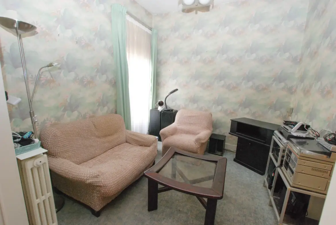 Spacieuse maison semi-individuelle à Jeumont - 134 m² - 5 chambres 