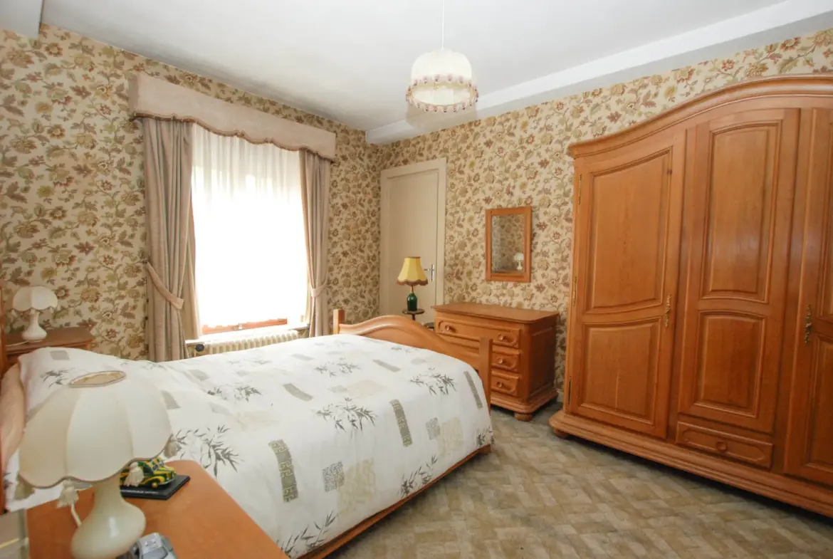 Spacieuse maison semi-individuelle à Jeumont - 134 m² - 5 chambres 
