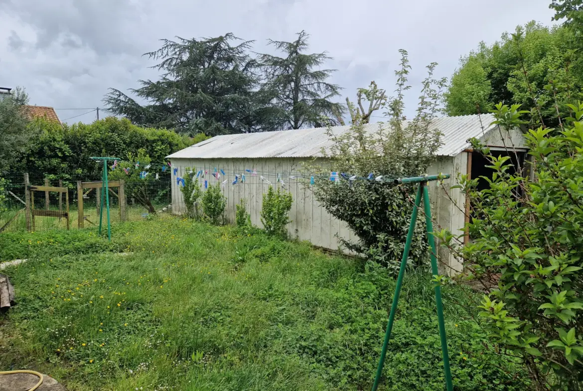 Maison à vendre à Saint Vivien de Médoc - 130 m², 4 Chambres 