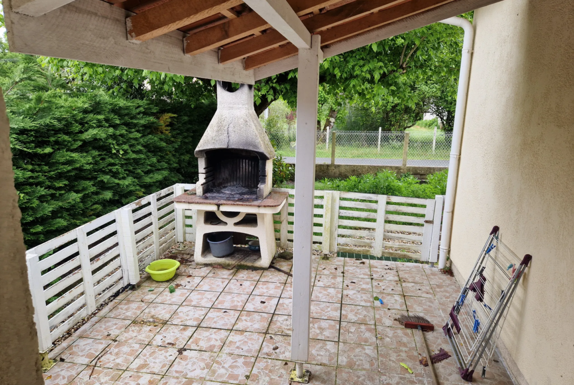 Maison à vendre à Saint Vivien de Médoc - 130 m², 4 Chambres 