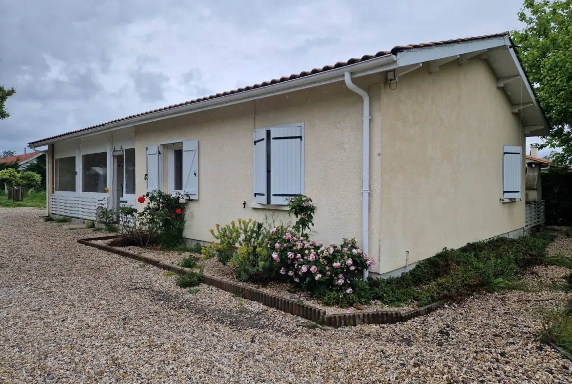 Maison à vendre à Saint Vivien de Médoc - 130 m², 4 Chambres 