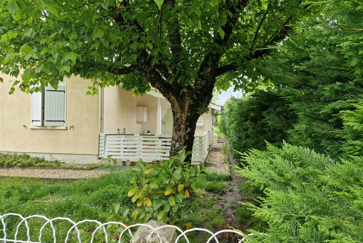 Maison à vendre à Saint Vivien de Médoc - 130 m², 4 Chambres 