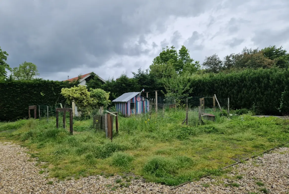 Maison à vendre à Saint Vivien de Médoc - 130 m², 4 Chambres 