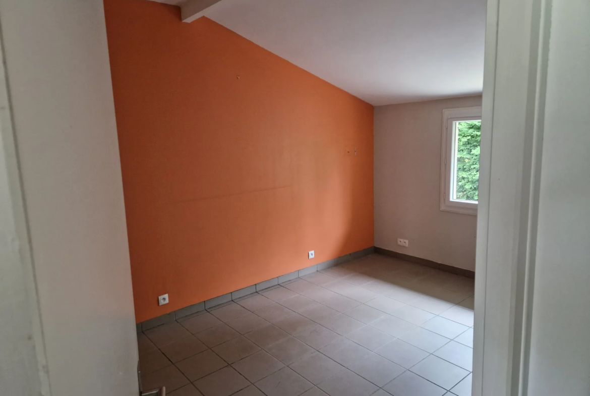 Maison à vendre à Saint Vivien de Médoc - 130 m², 4 Chambres 