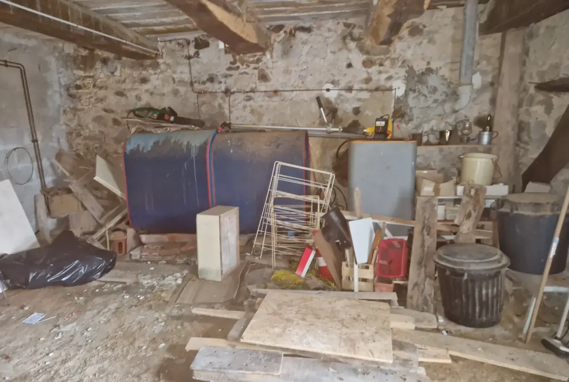 À vendre maison en pierres à Saint-Prix - 103 m² - 2 chambres 