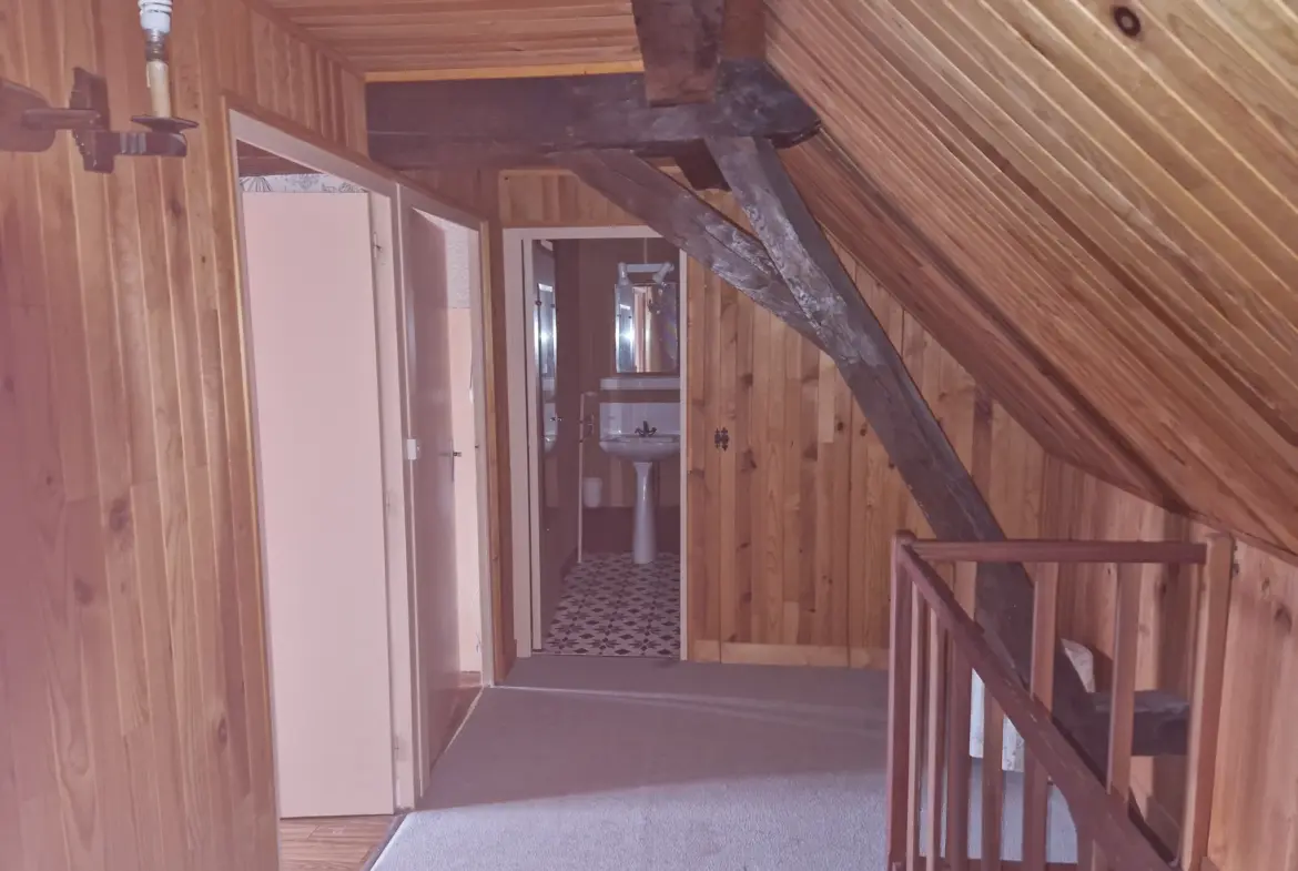 À vendre maison en pierres à Saint-Prix - 103 m² - 2 chambres 