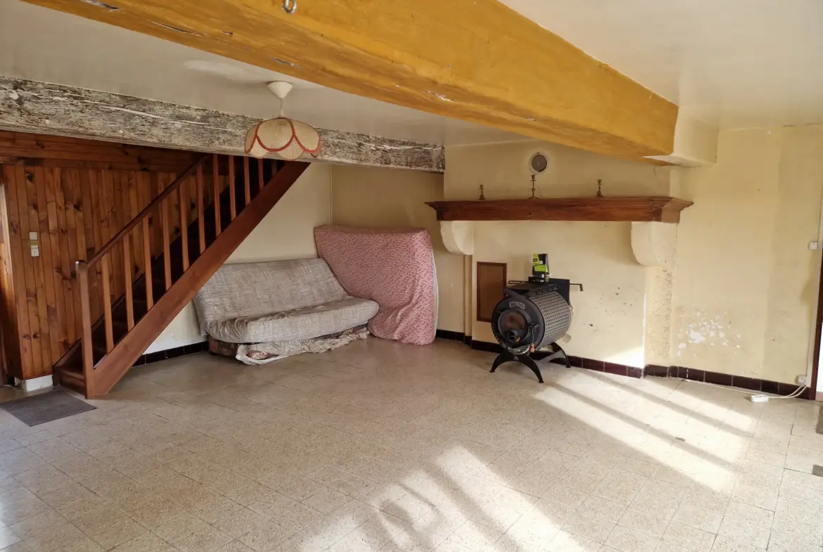 À vendre maison en pierres à Saint-Prix - 103 m² - 2 chambres 