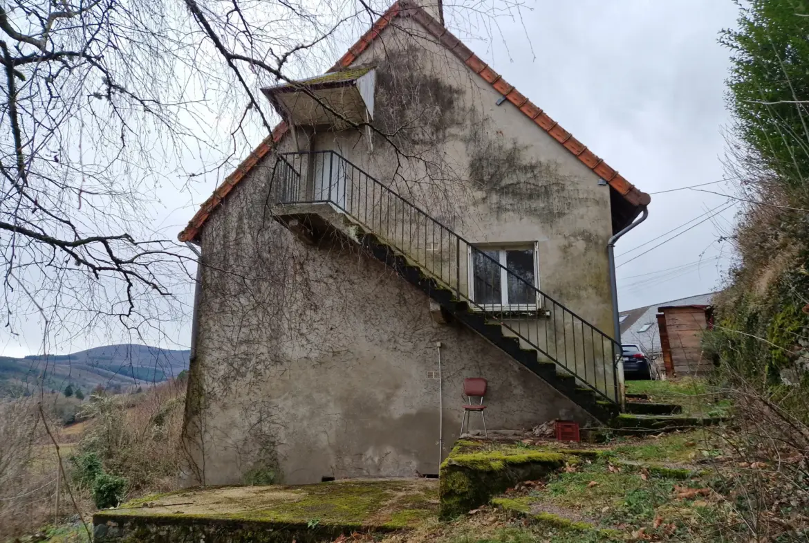 À vendre maison en pierres à Saint-Prix - 103 m² - 2 chambres 
