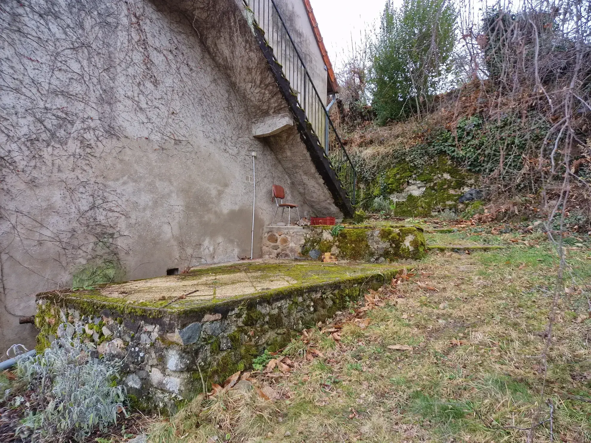 À vendre maison en pierres à Saint-Prix - 103 m² - 2 chambres 