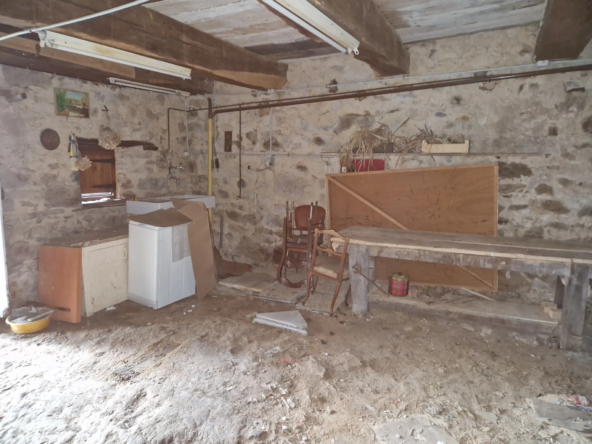 À vendre maison en pierres à Saint-Prix - 103 m² - 2 chambres 