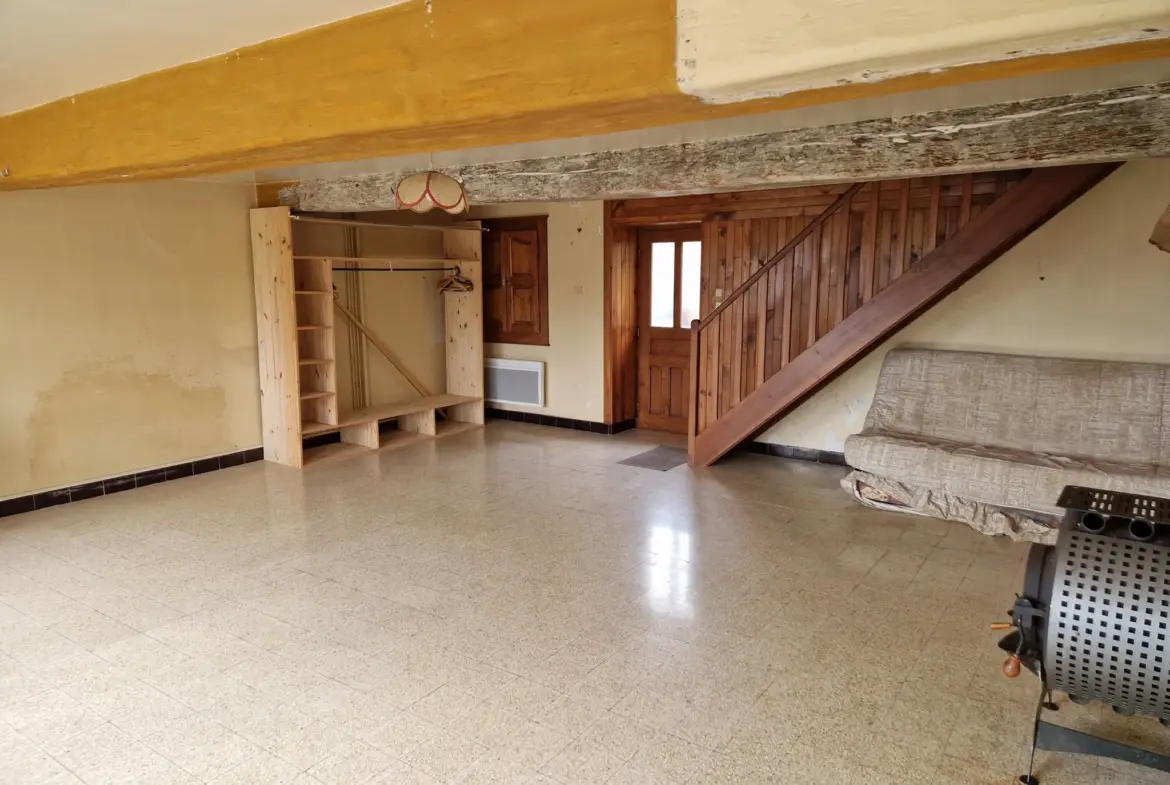 À vendre maison en pierres à Saint-Prix - 103 m² - 2 chambres 