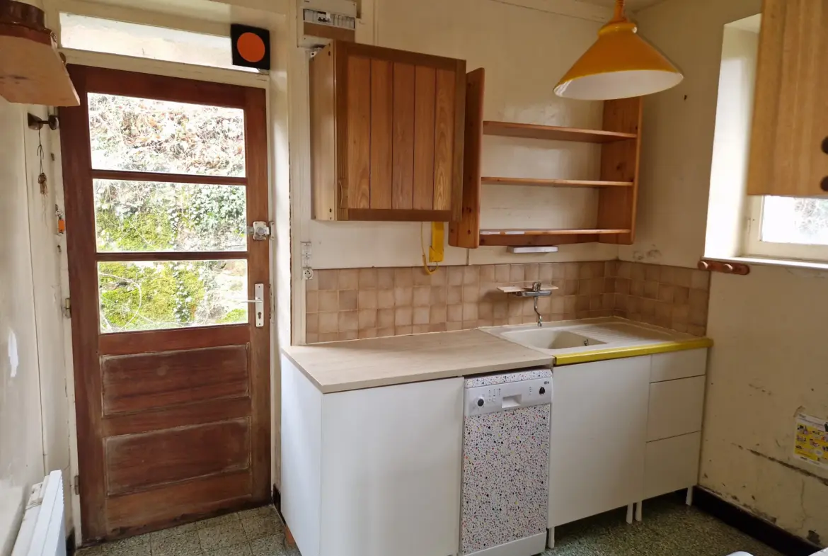 À vendre maison en pierres à Saint-Prix - 103 m² - 2 chambres 