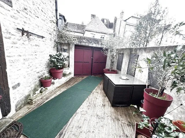Charmante maison de 156,82 m² à vendre à Alençon 