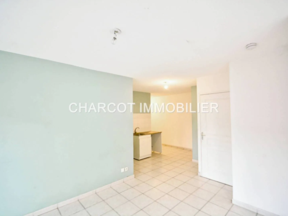À vendre : Appartement T2 à Sainte Foy-lès-Lyon (69110) avec parking 