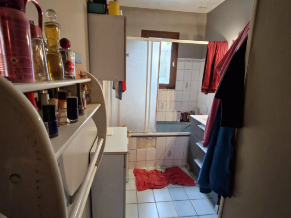 Maison spacieuse à 5 minutes de Ville-aux-Clercs et proche de la gare TVG Vendôme 