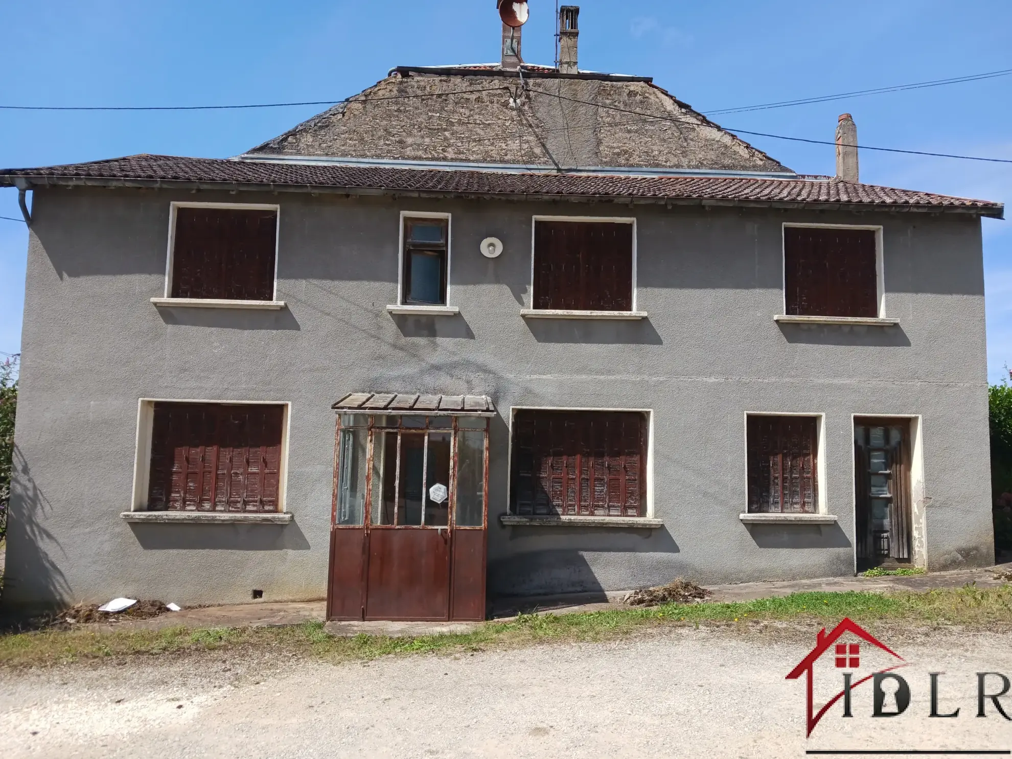Maison à rénover de 72m2 à Bussières-les-Belmont 