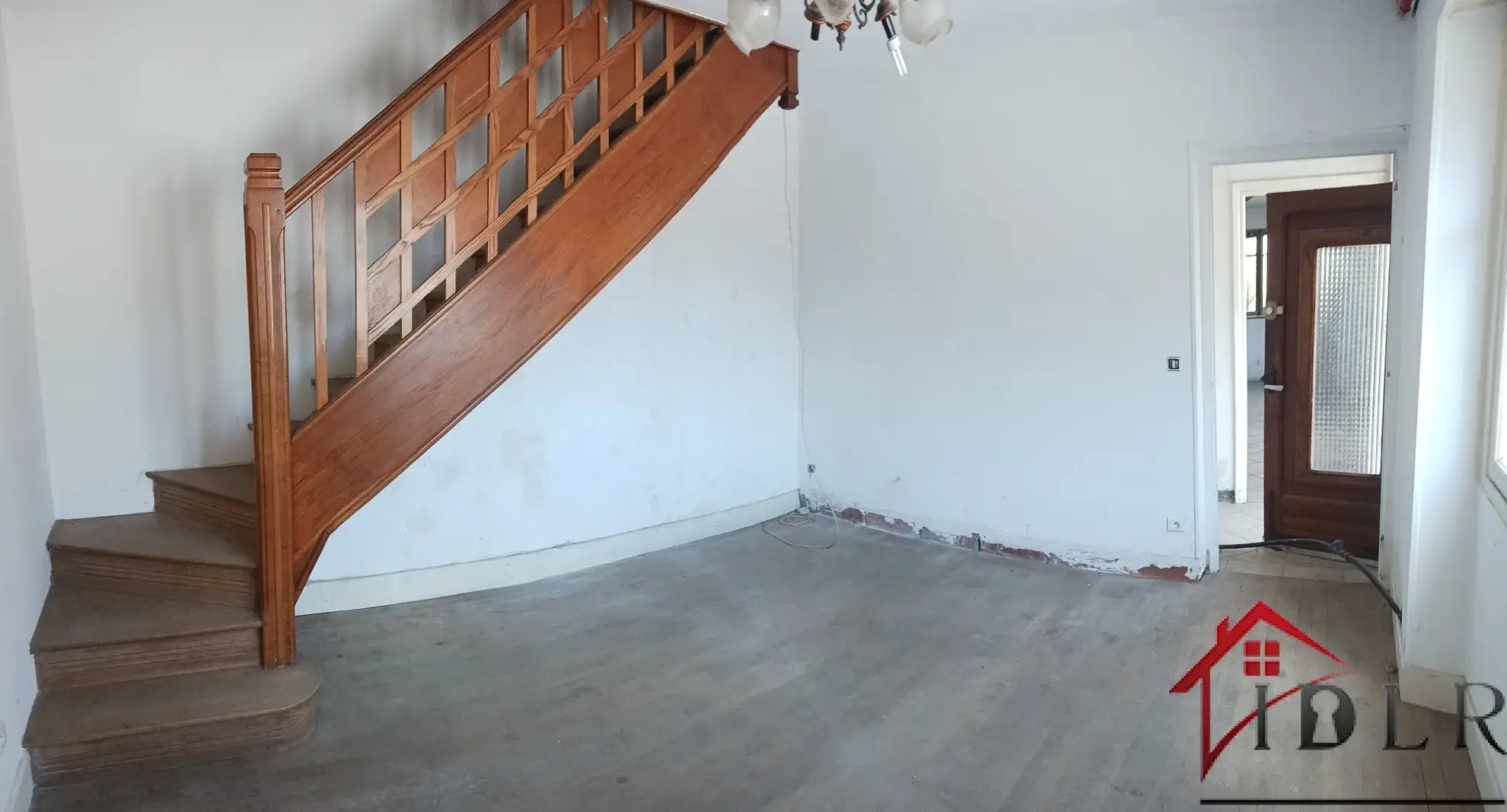 Maison à rénover de 72m2 à Bussières-les-Belmont 