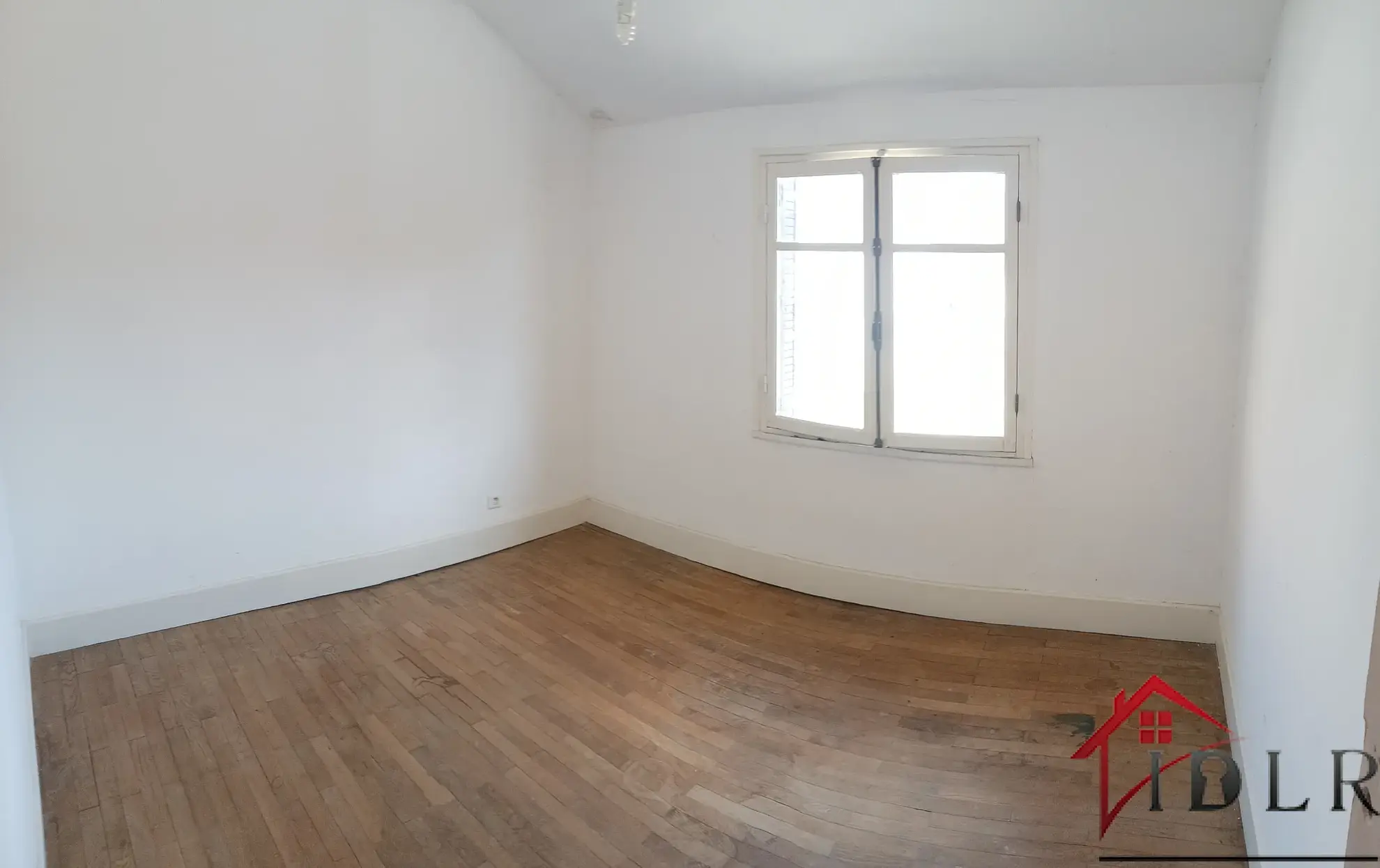 Maison à rénover de 72m2 à Bussières-les-Belmont 