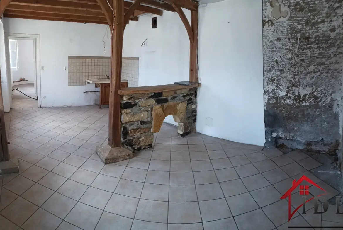 Maison à rénover de 72m2 à Bussières-les-Belmont 