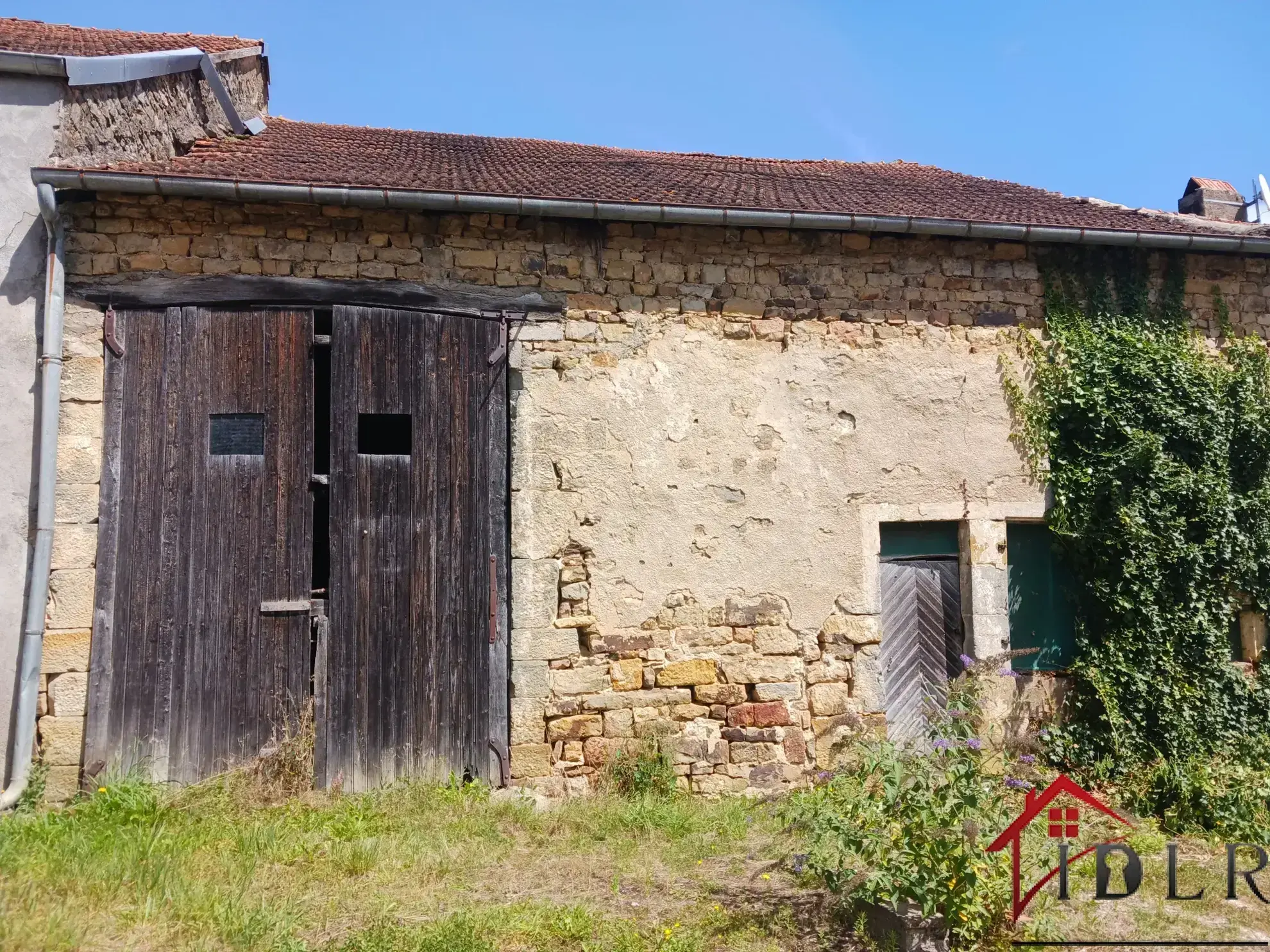 Maison à rénover de 72m2 à Bussières-les-Belmont 