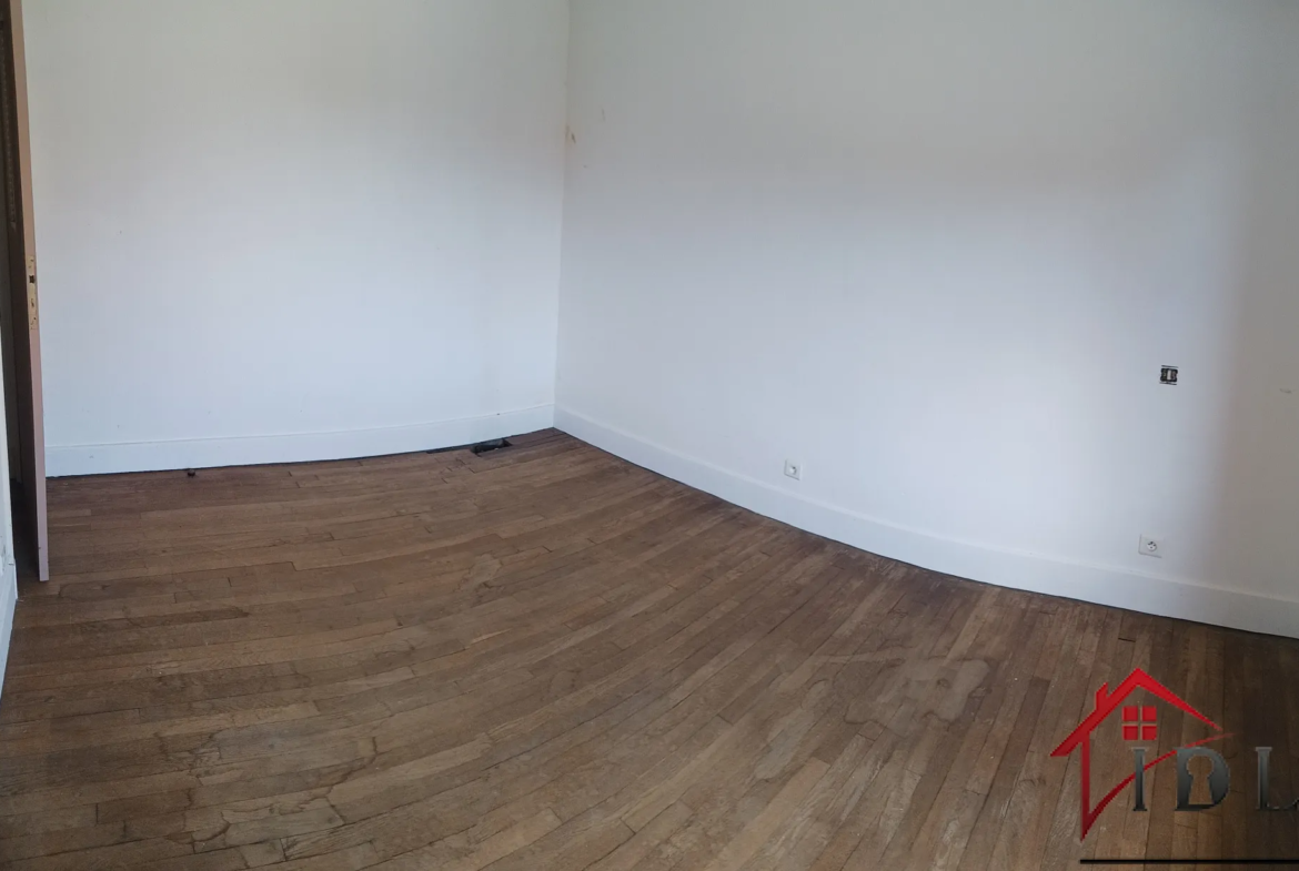 Maison à rénover de 72m2 à Bussières-les-Belmont 